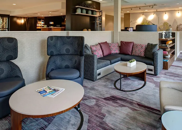 Courtyard Chicago Отель 3*