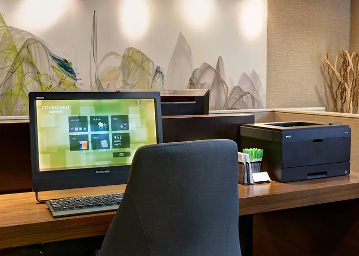 Отель Courtyard Chicago Окбрук Террас